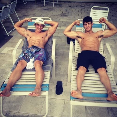 หนุ่มล่ำไหมคะ