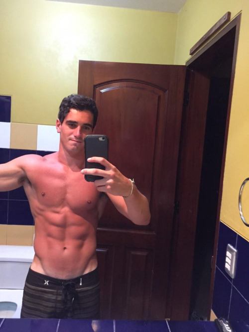 หนุ่มล่ำไหมคะ