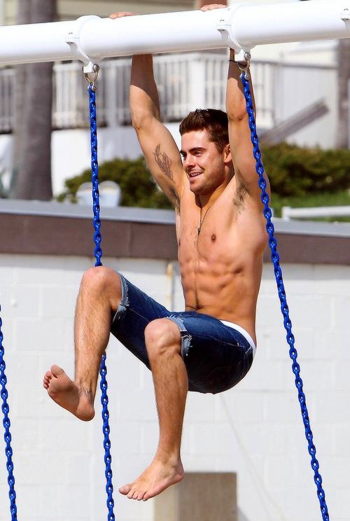 หนุ่มล่ำไหมคะ