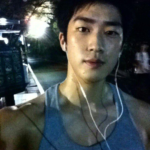 อร่อยไปเลย 1,040