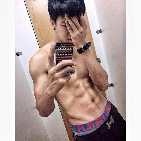 อร่อยไปเลย 1,046