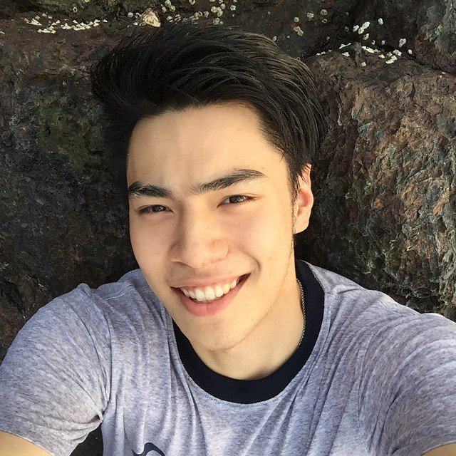 ต่อ  เซ็กซี่  1,051