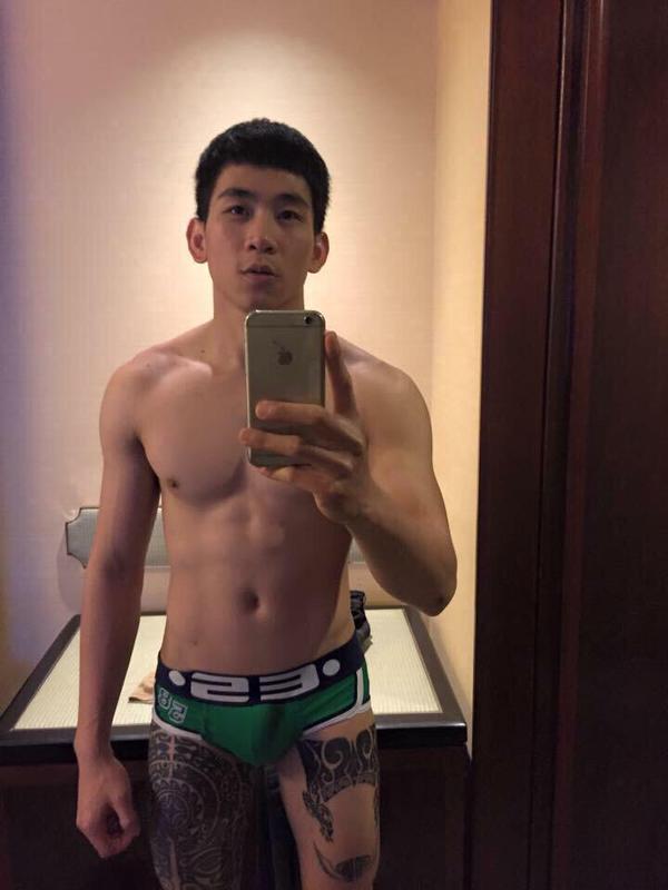 ต่อ  เซ็กซี่  1,052