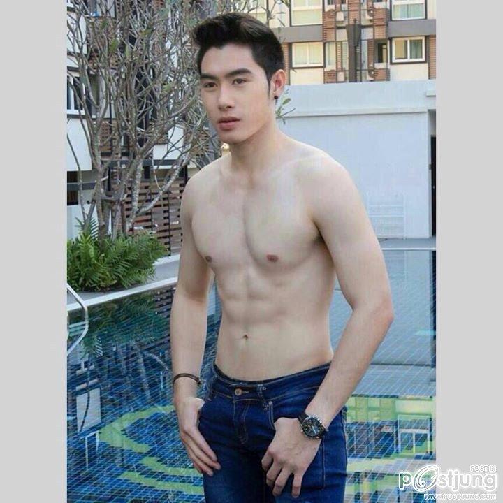 ต่อ  เซ็กซี่  1,052