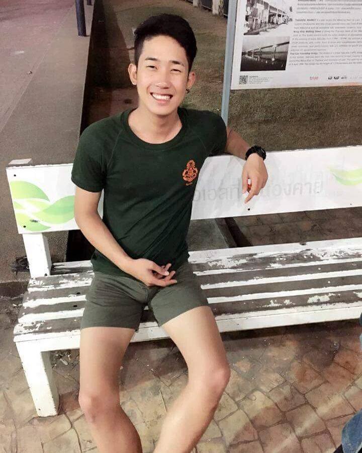 Charming Young Sexy 38 หนุ่มวัยรุ่นไม่ยอมแพ้ ยกพวกพร้อมความใส เต่ง ตุง มาสมทบ