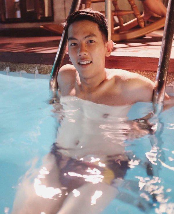 Charming Young Sexy 38 หนุ่มวัยรุ่นไม่ยอมแพ้ ยกพวกพร้อมความใส เต่ง ตุง มาสมทบ