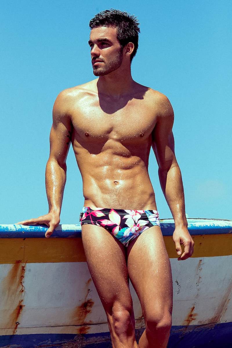 Tomas Perez by Adrian C Martin - Manus swimwear