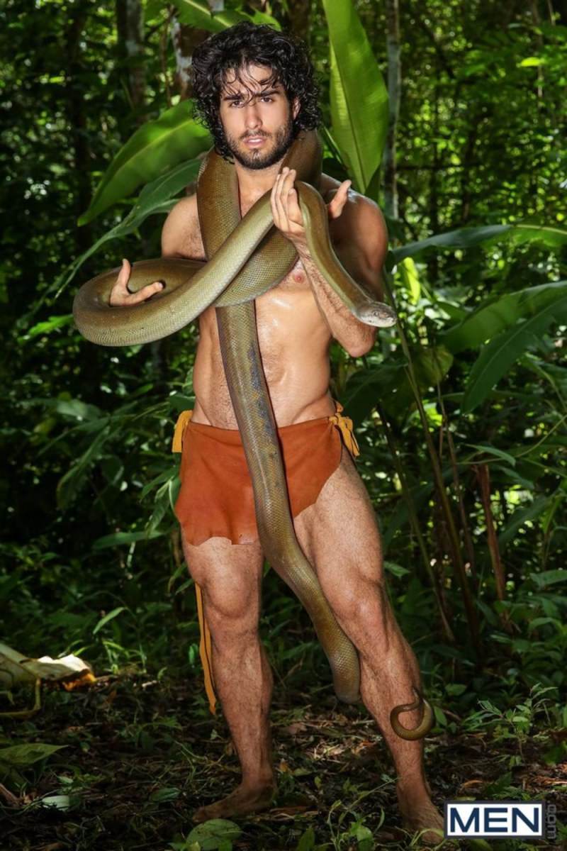 จัดว่าเด็ด Tarzan A Gay XXX Parody เข้าป่าไปเสียว