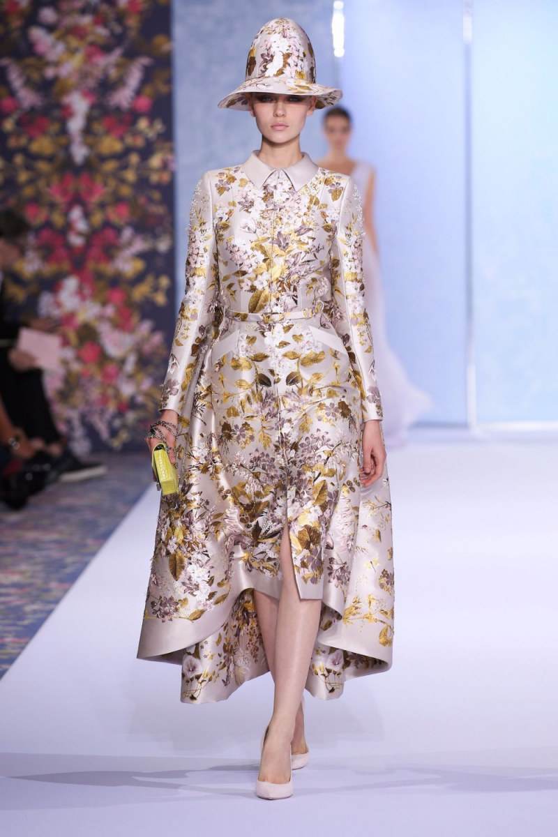 Ralph & Russo คอลเลคชั่น ฤดูใบไม้-ร่วงฤดู​​หนาว