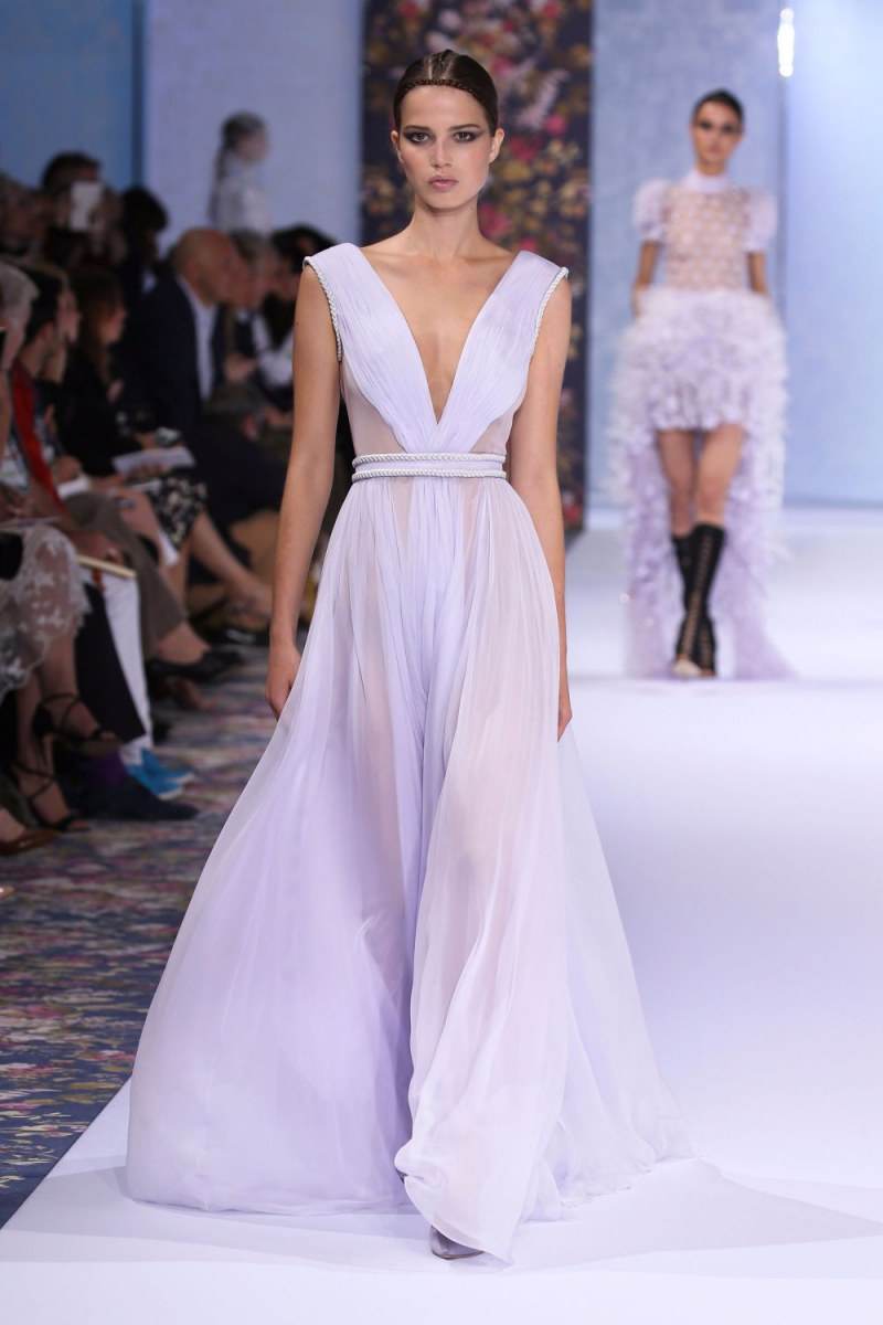 Ralph & Russo คอลเลคชั่น ฤดูใบไม้-ร่วงฤดู​​หนาว