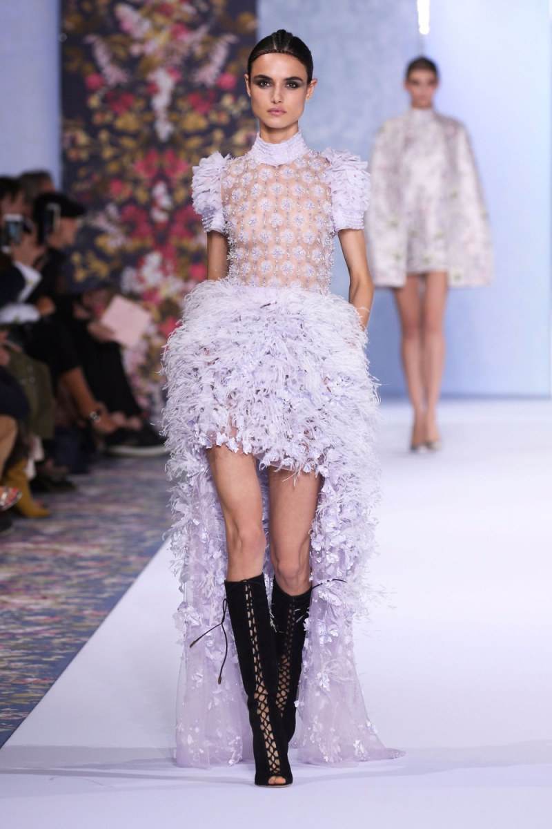 Ralph & Russo คอลเลคชั่น ฤดูใบไม้-ร่วงฤดู​​หนาว