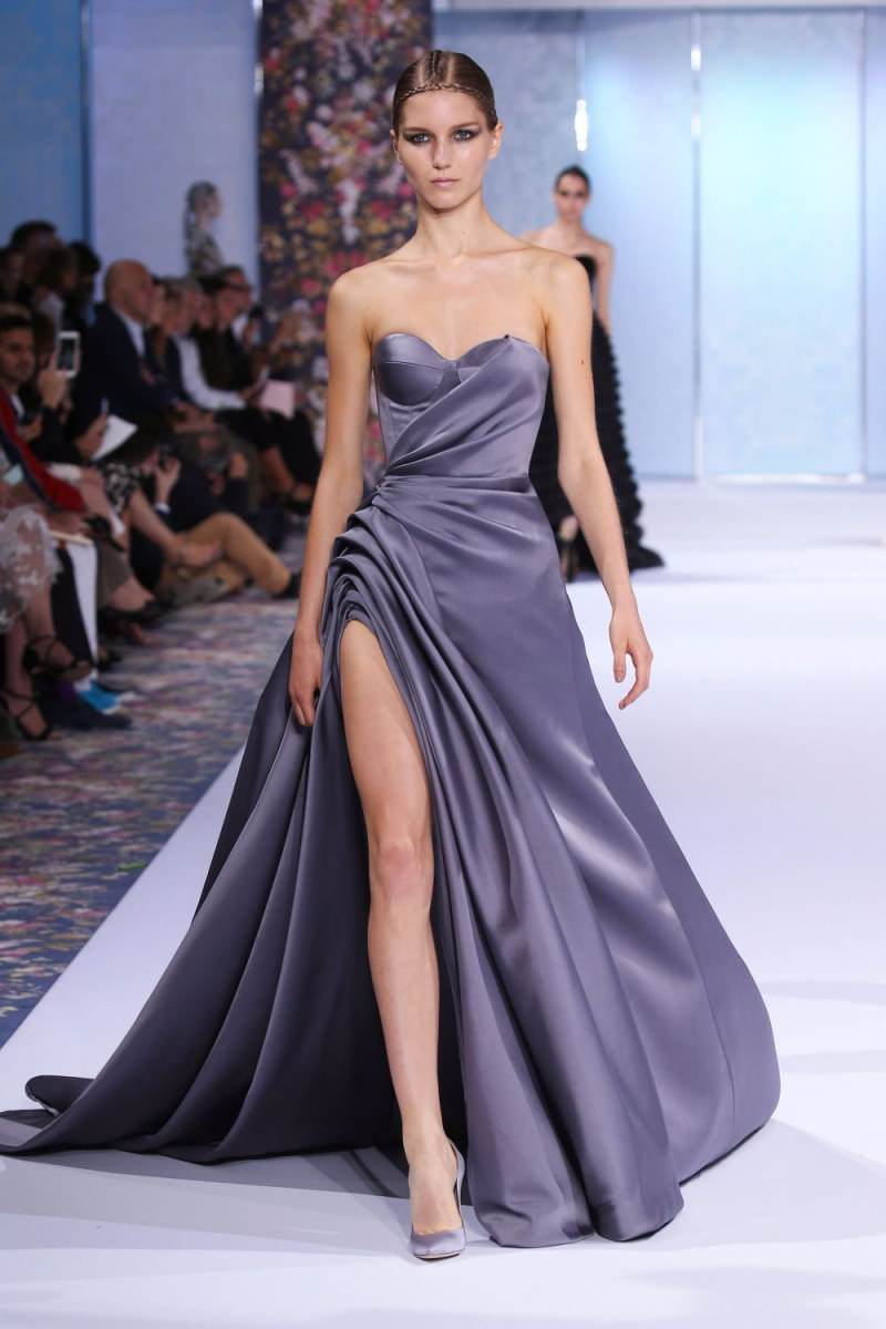 Ralph & Russo คอลเลคชั่น ฤดูใบไม้-ร่วงฤดู​​หนาว