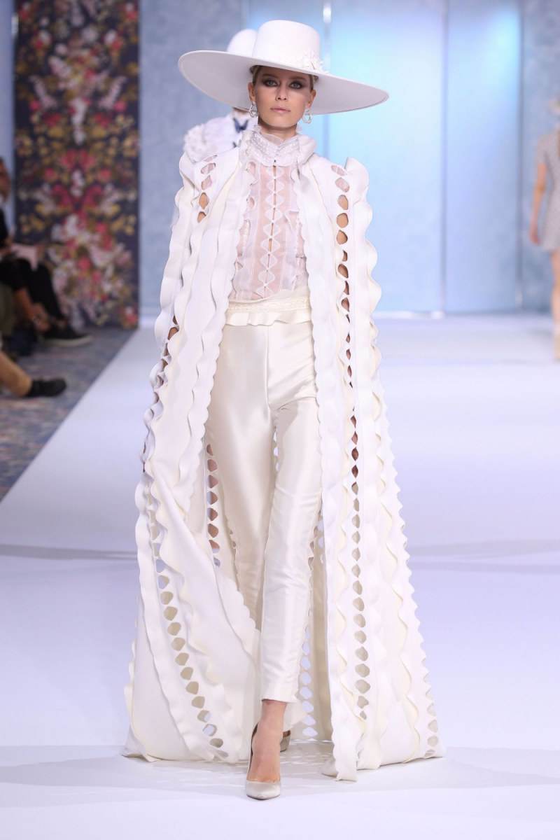 Ralph & Russo คอลเลคชั่น ฤดูใบไม้-ร่วงฤดู​​หนาว