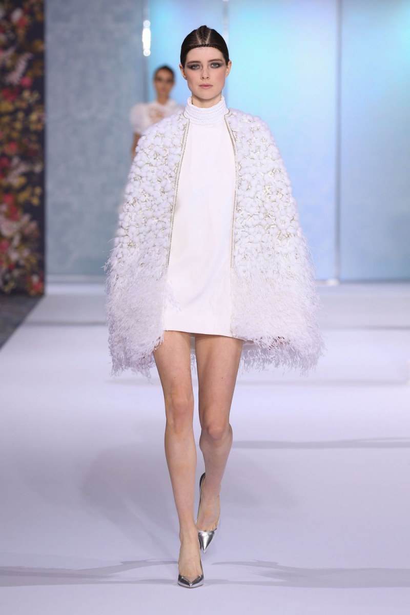 Ralph & Russo คอลเลคชั่น ฤดูใบไม้-ร่วงฤดู​​หนาว