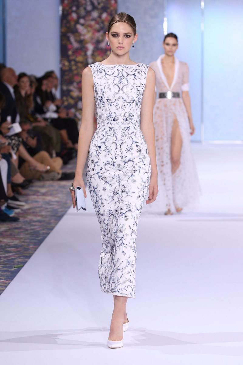 Ralph & Russo คอลเลคชั่น ฤดูใบไม้-ร่วงฤดู​​หนาว