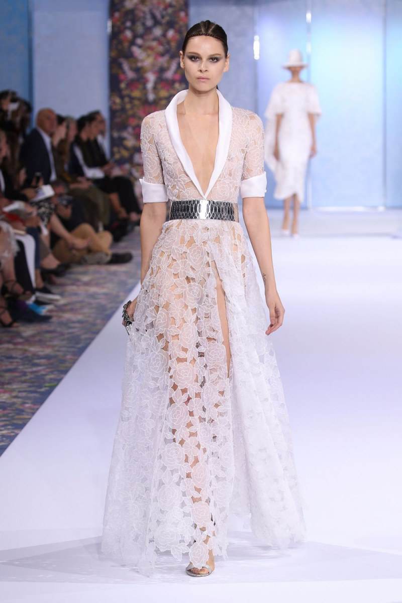 Ralph & Russo คอลเลคชั่น ฤดูใบไม้-ร่วงฤดู​​หนาว