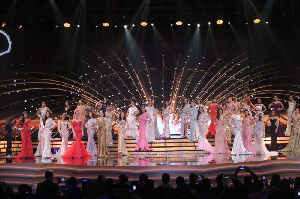 Miss Universe Thailand 2016 ชุดราตรี @ Preliminary