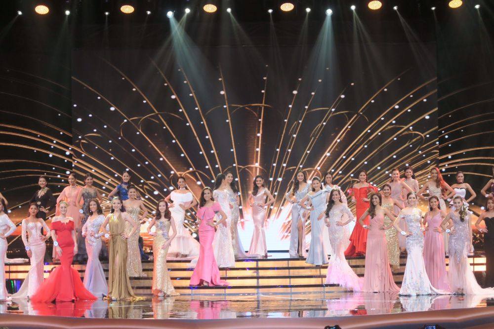 Miss Universe Thailand 2016 ชุดราตรี @ Preliminary