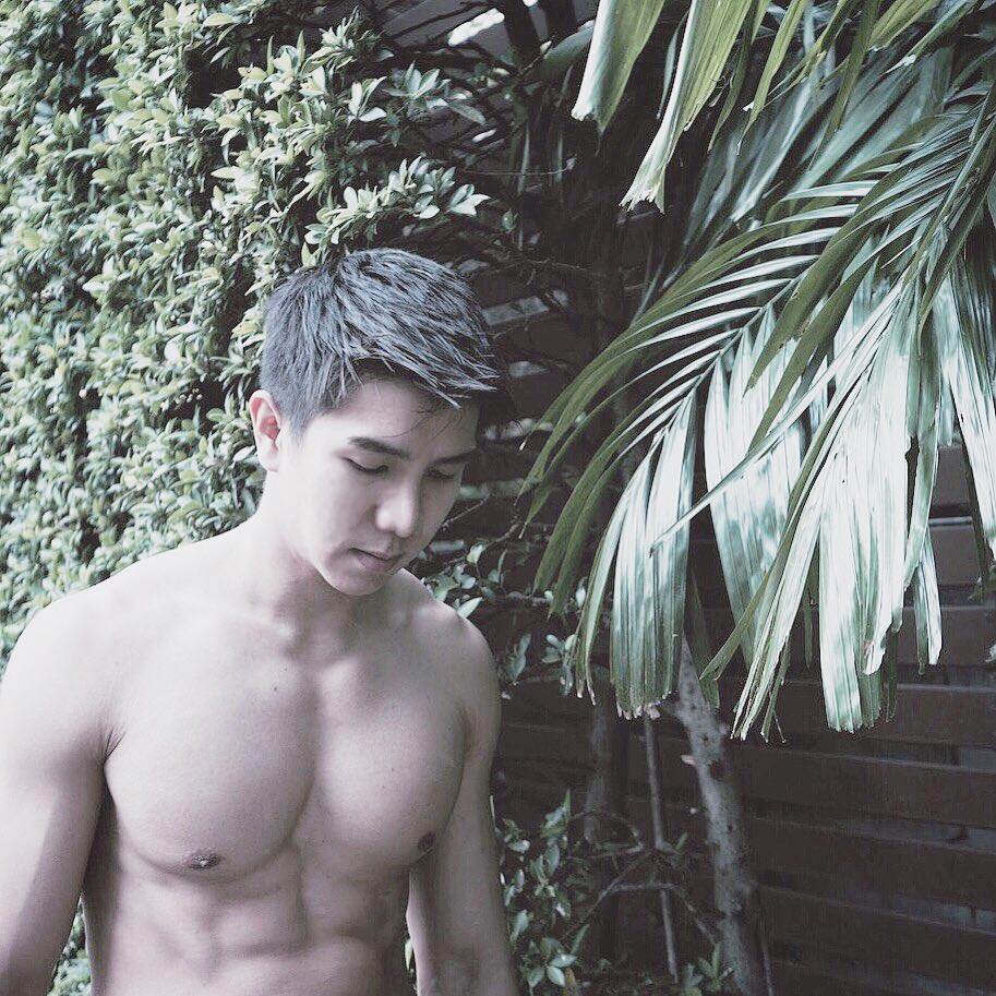 อยากกิน ปู มากกก หล่อแซ่บตี๋หัวใจ