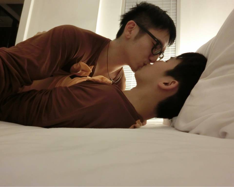 หวานชื่นรื่นรม ฟินไปกับเขาและเขา 1,222