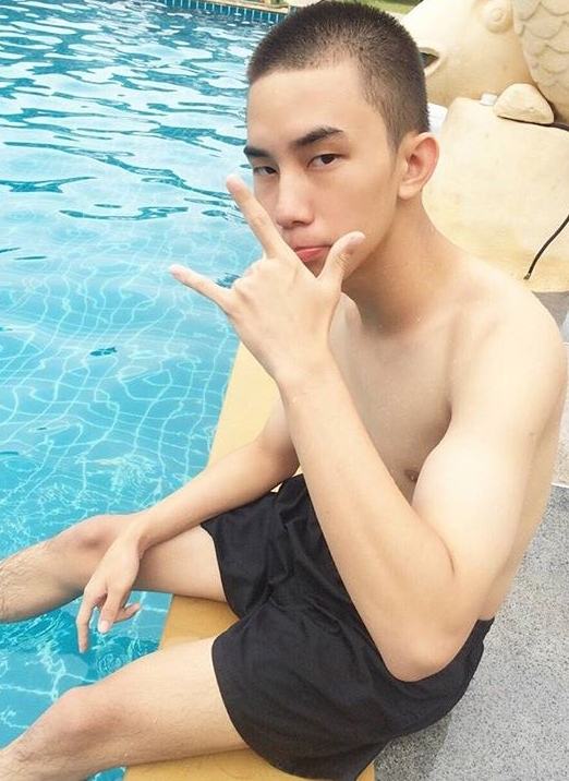 ผู้ชายพาเพลิน 4