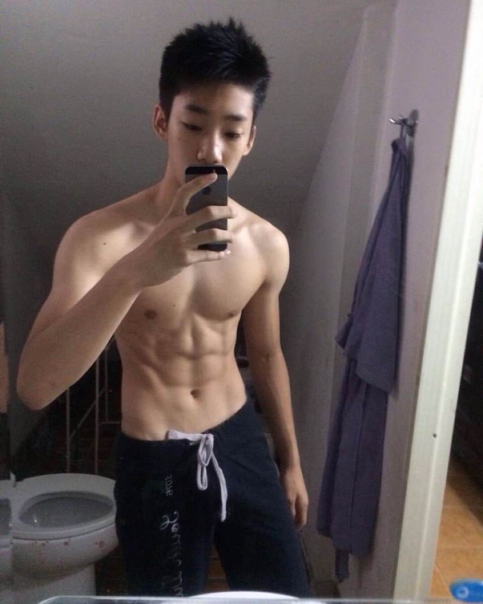 ผู้ชายพาเพลิน 4