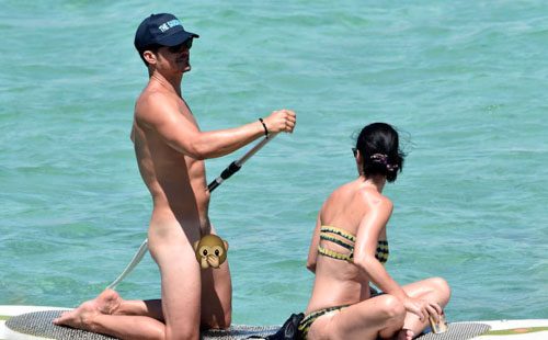 Orlando Bloom เปลือยแซ่บ พายเรือให้ Katy Perry