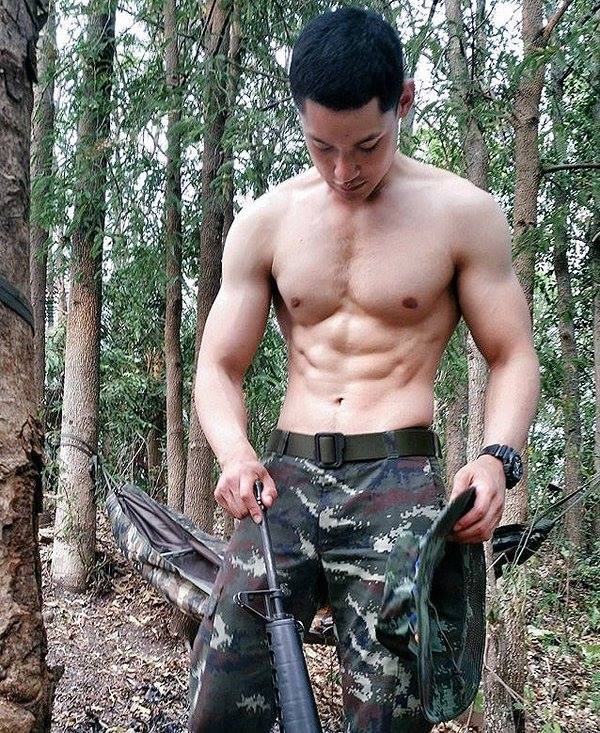 ครบรส"เลียๆ02