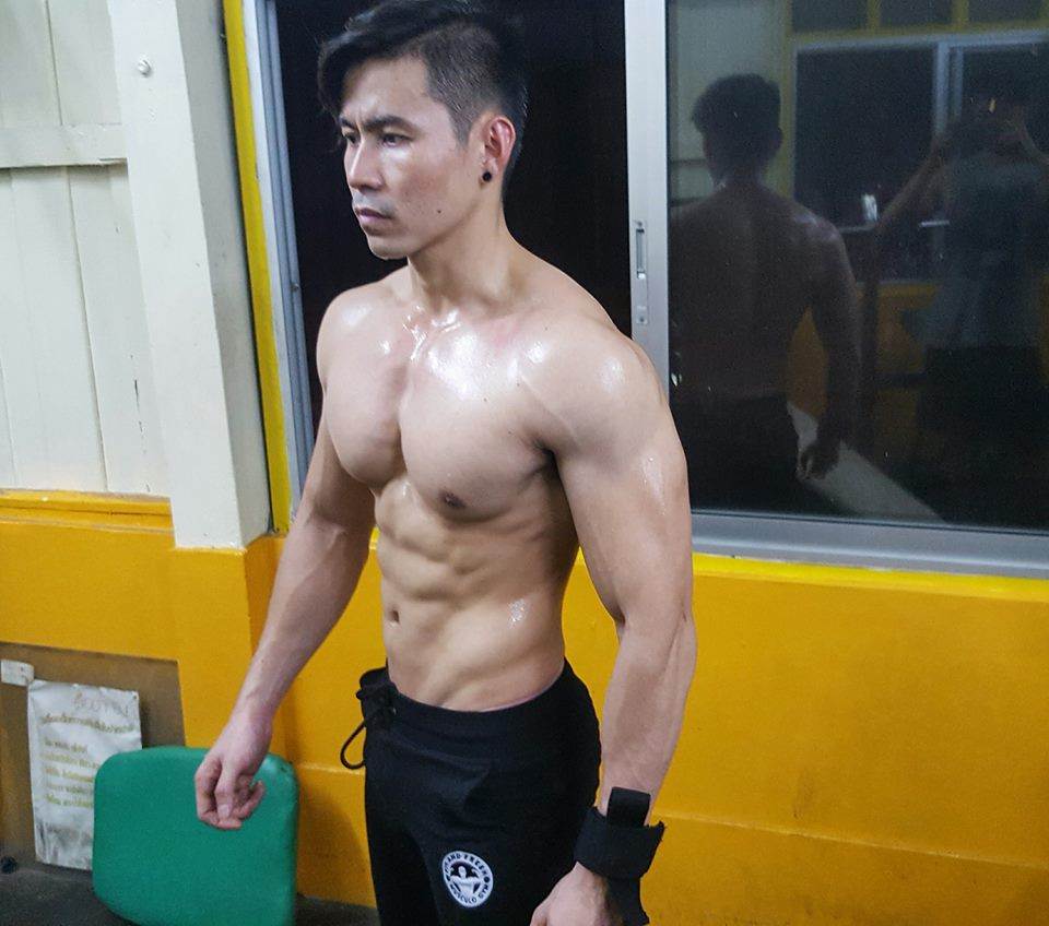 มีดีต้องโชว์