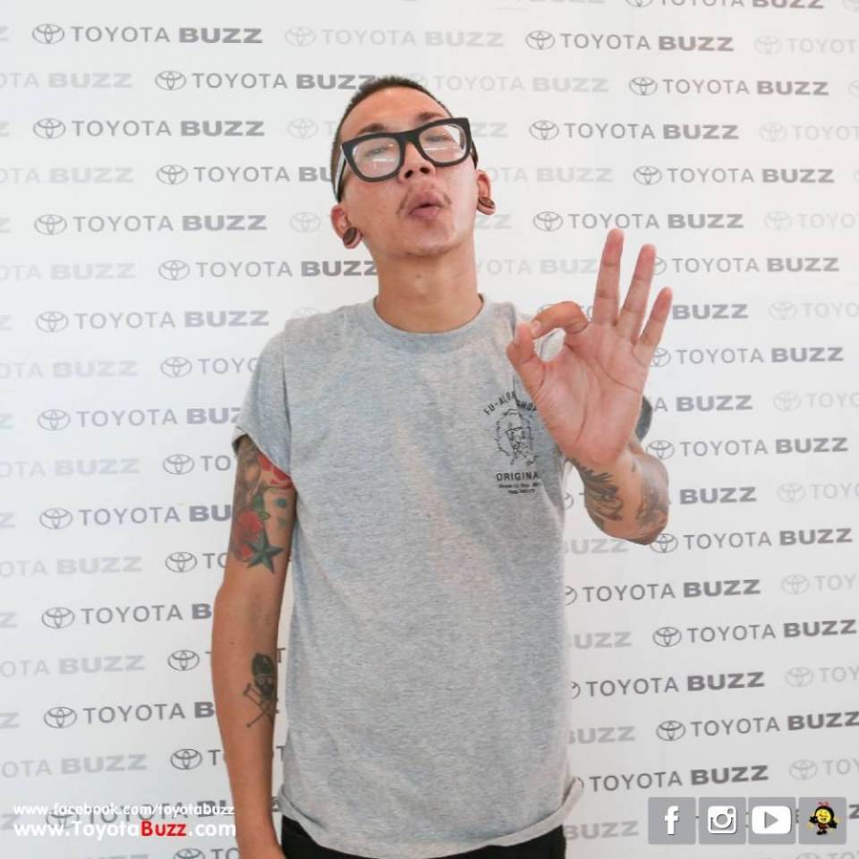 แจ๊ส ชวนชื่น ที่โตโยต้าบัสส์ เพชรเกษม 88