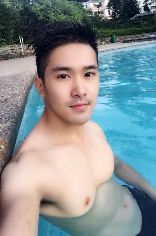 ถอดโชว์เรือนร่าง 1292