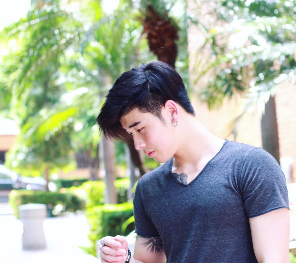 ขาวล่ำฉ้านนนนฟิน