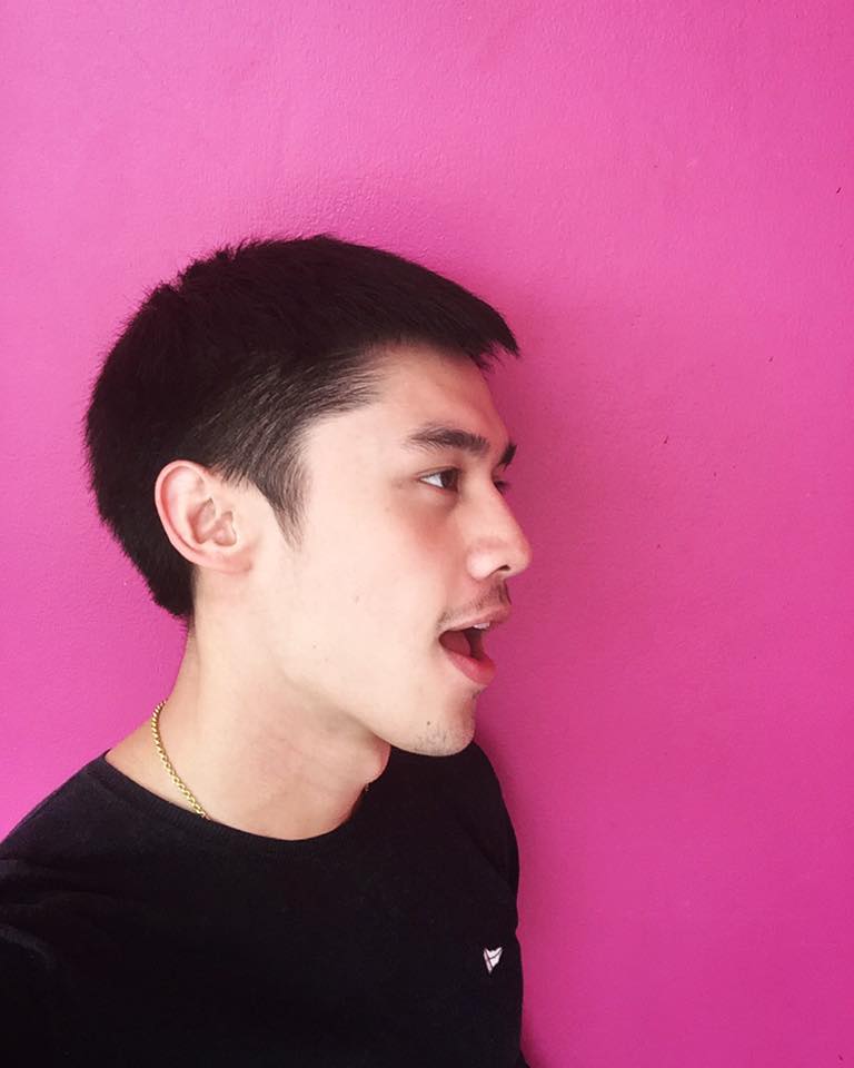 ขาวล่ำฉ้านนนนฟิน