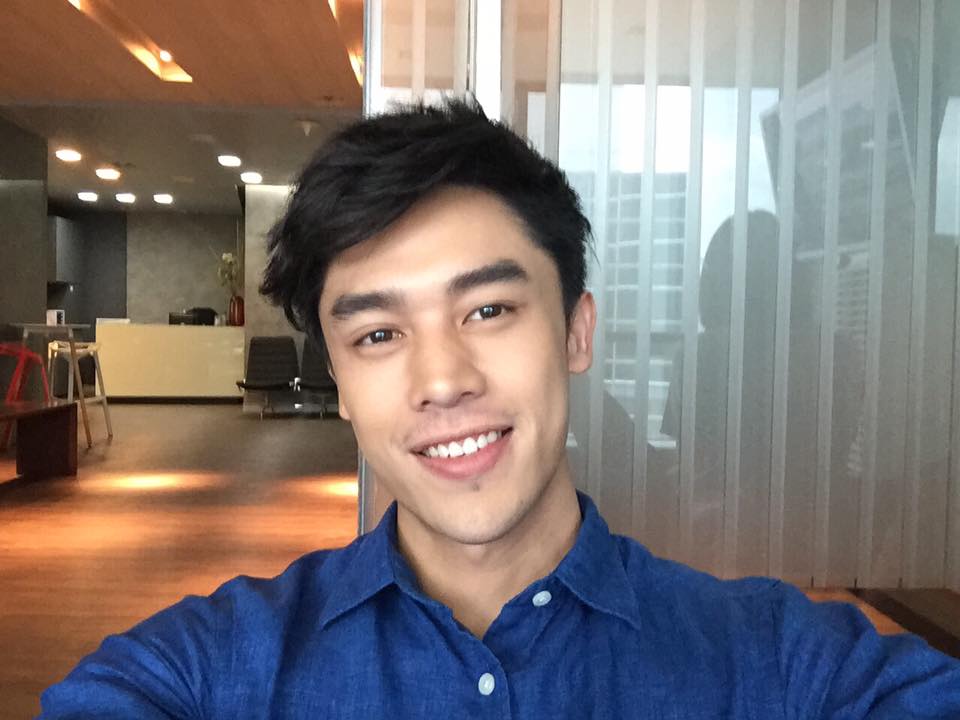 ขาวล่ำฉ้านนนนฟิน