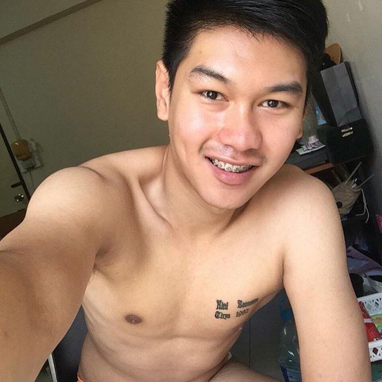 ขาวล่ำฉ้านนนนฟิน