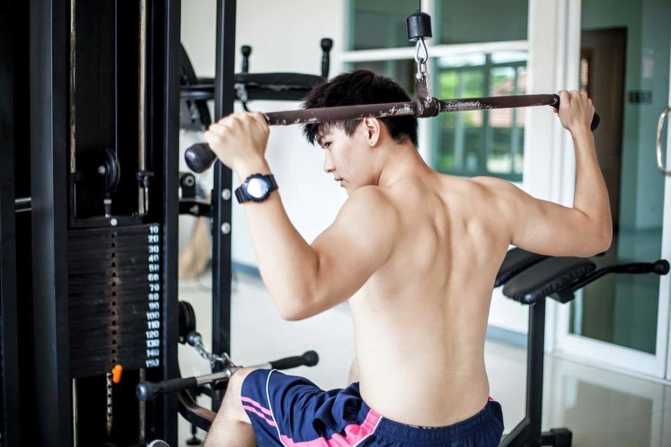 ผู้ชายพาเพลิน