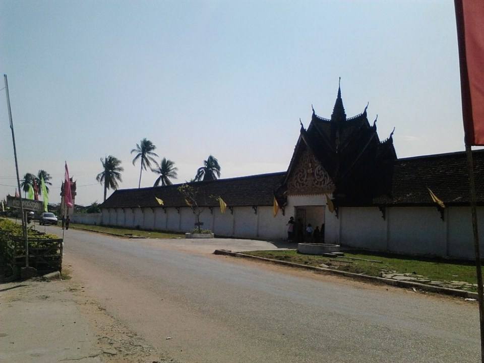 เมืองสะหวันนะเขต ประเทศลาว เพื่อนบ้านของไทย