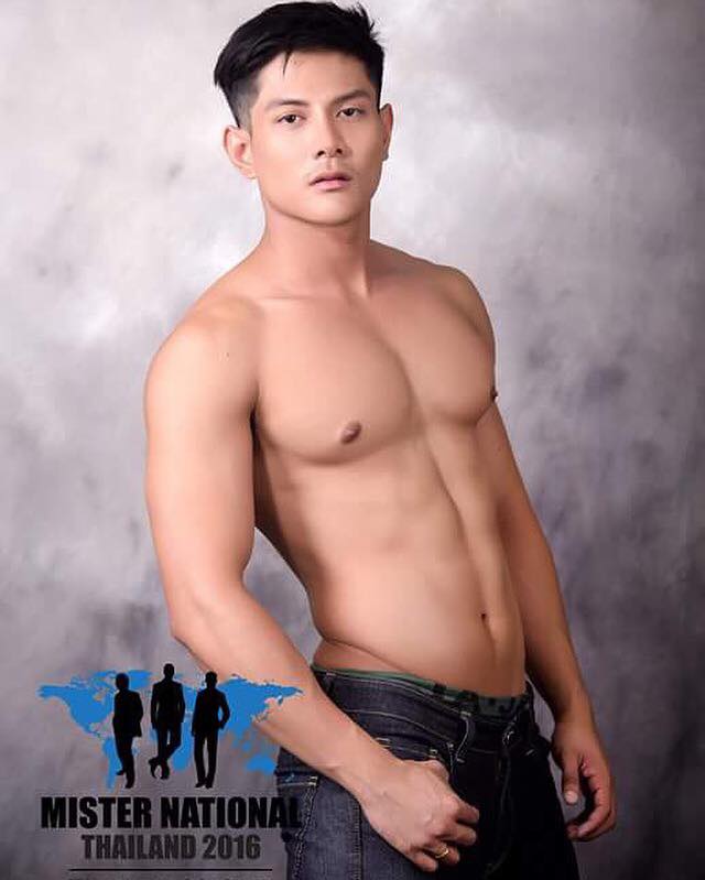 ล่ำแน่นๆ เลียวนไป