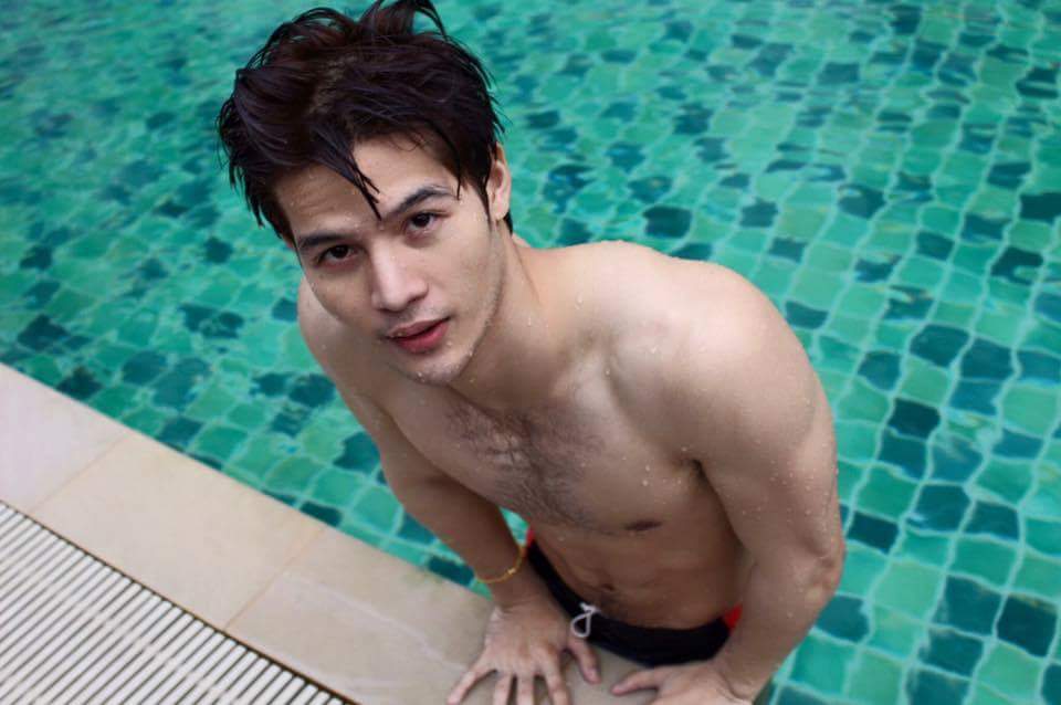 ผู้ชายพาเพลิน