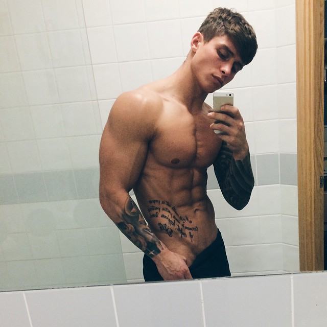 ผู้ชายพาเพลิน