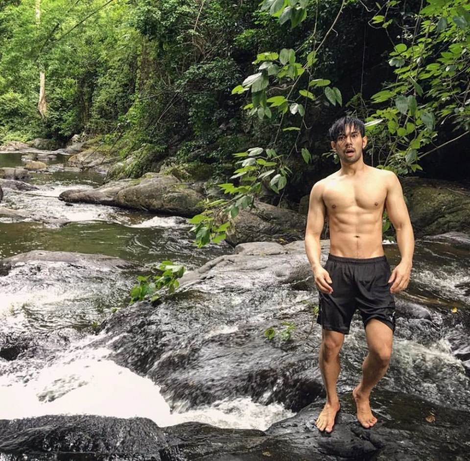 ผู้ชายแซบๆ