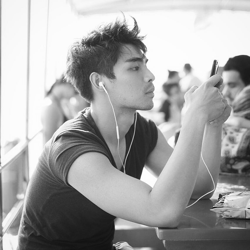 แมงมุมขยุมหัวใจ" อิอิ