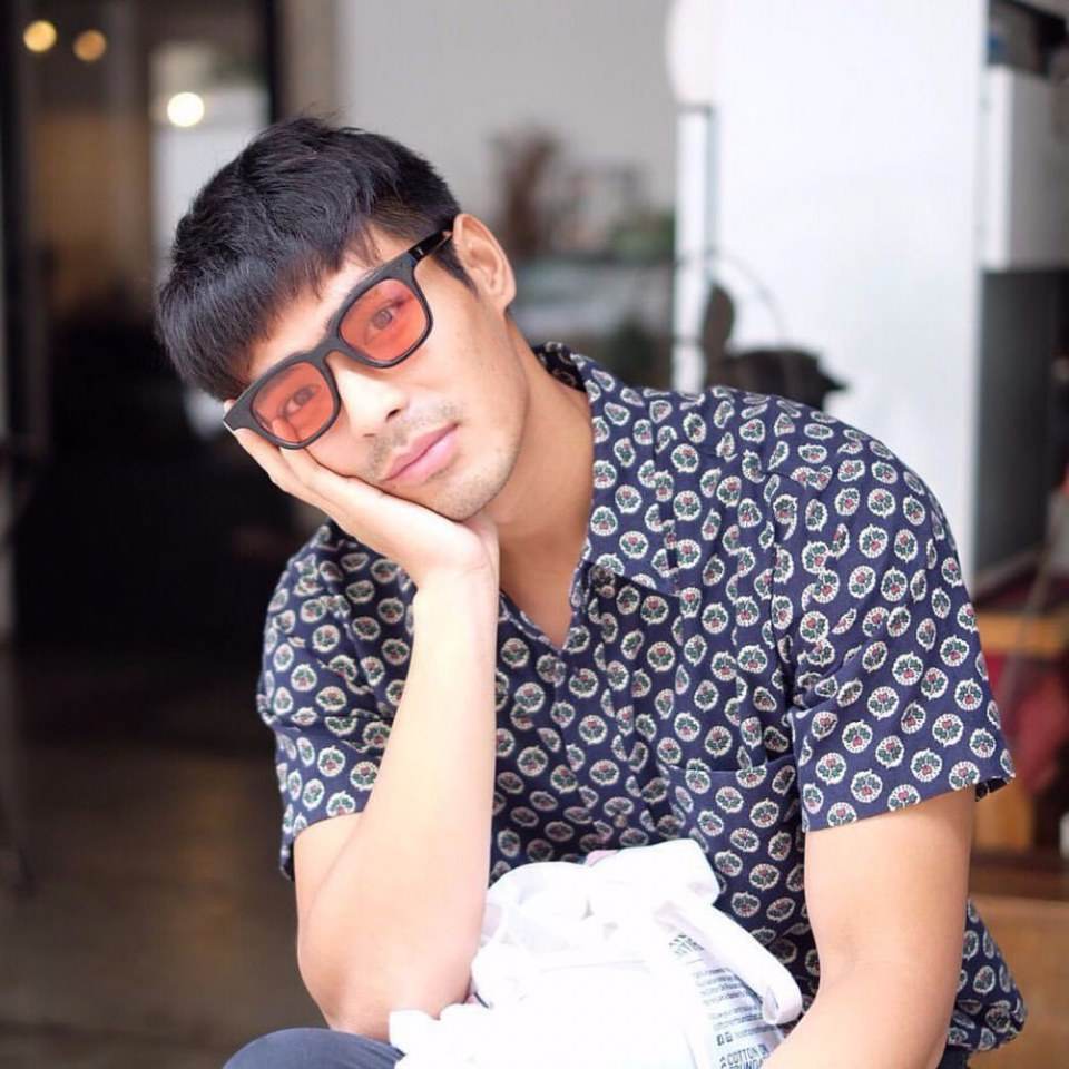 แมงมุมขยุมหัวใจ" อิอิ