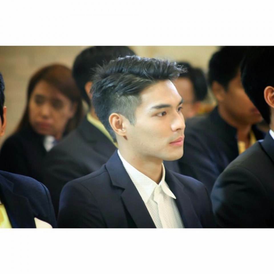 แมงมุมขยุมหัวใจ" อิอิ