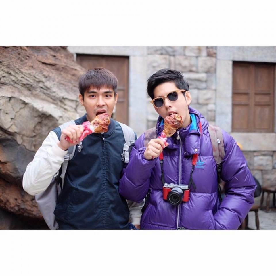 แมงมุมขยุมหัวใจ" อิอิ