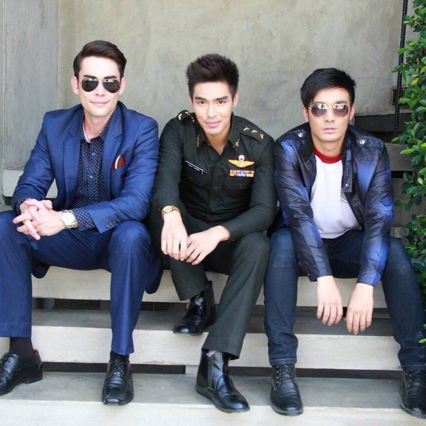 แมงมุมขยุมหัวใจ" อิอิ