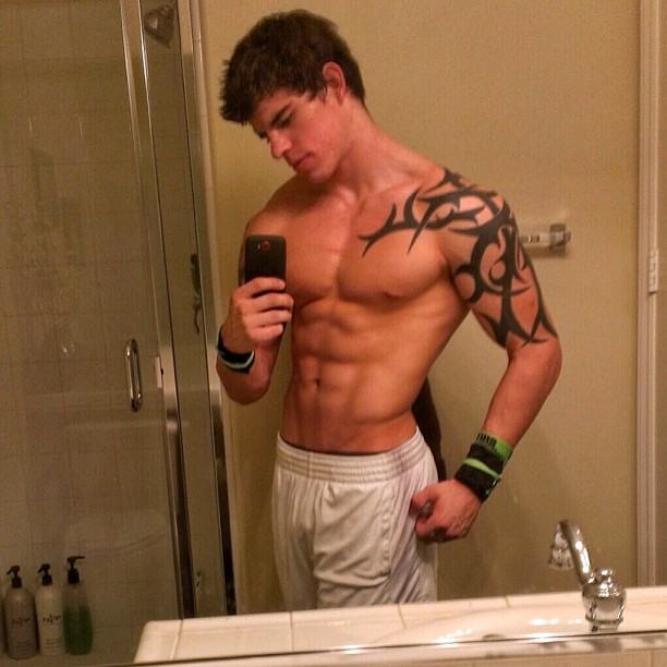 ผู้ชายพาเพลิน 11