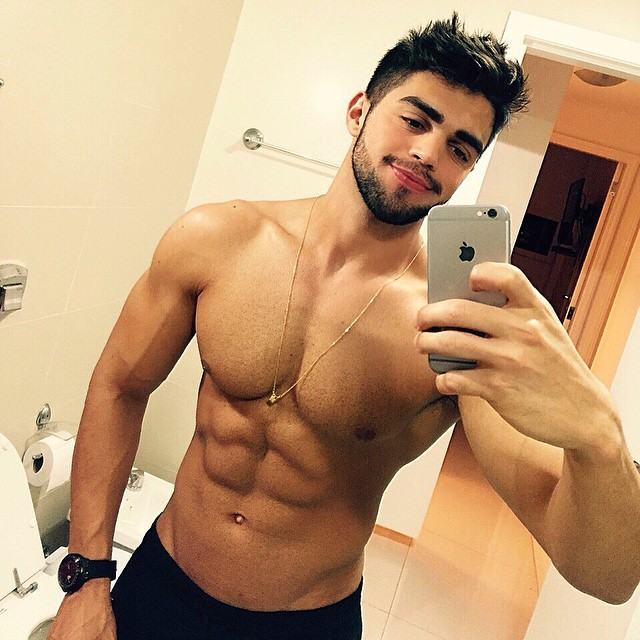 ผู้ชายพาเพลิน 11