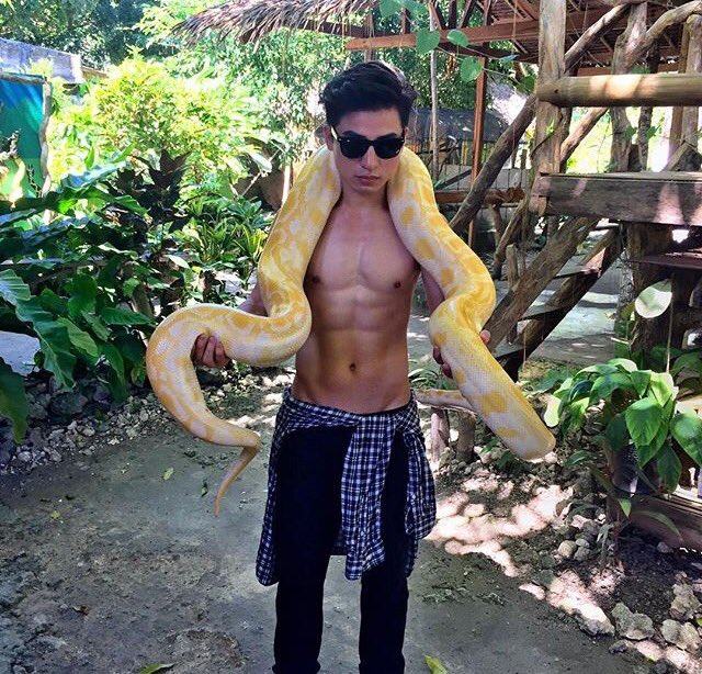 ผู้ชายพาเพลิน 11