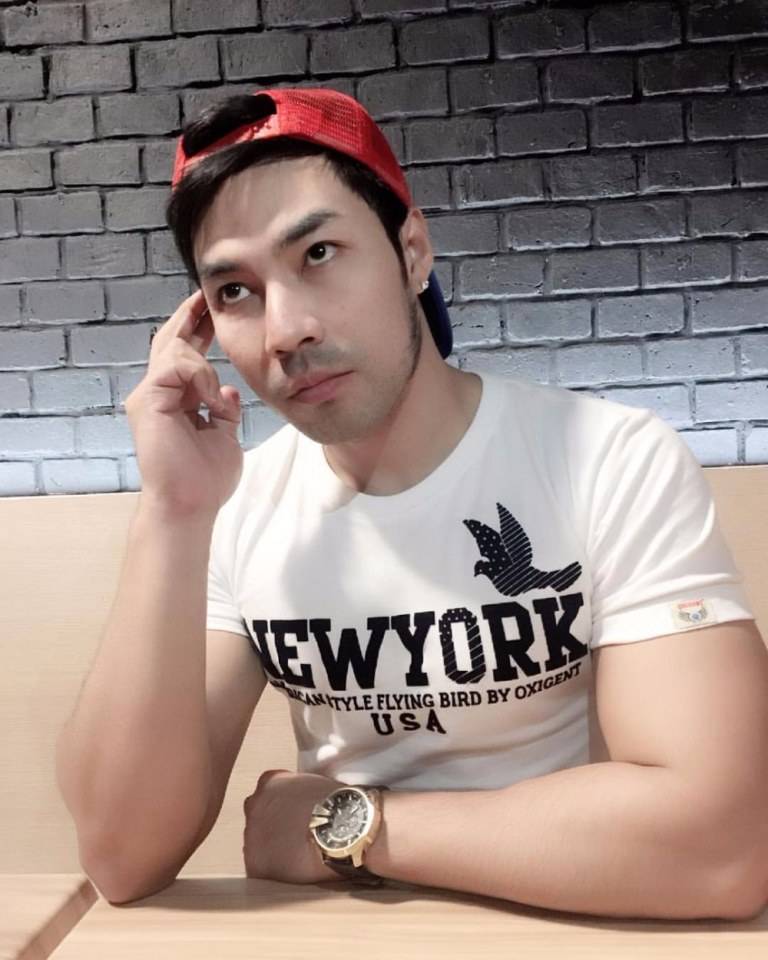 เอก เทคกายเอ้าค์